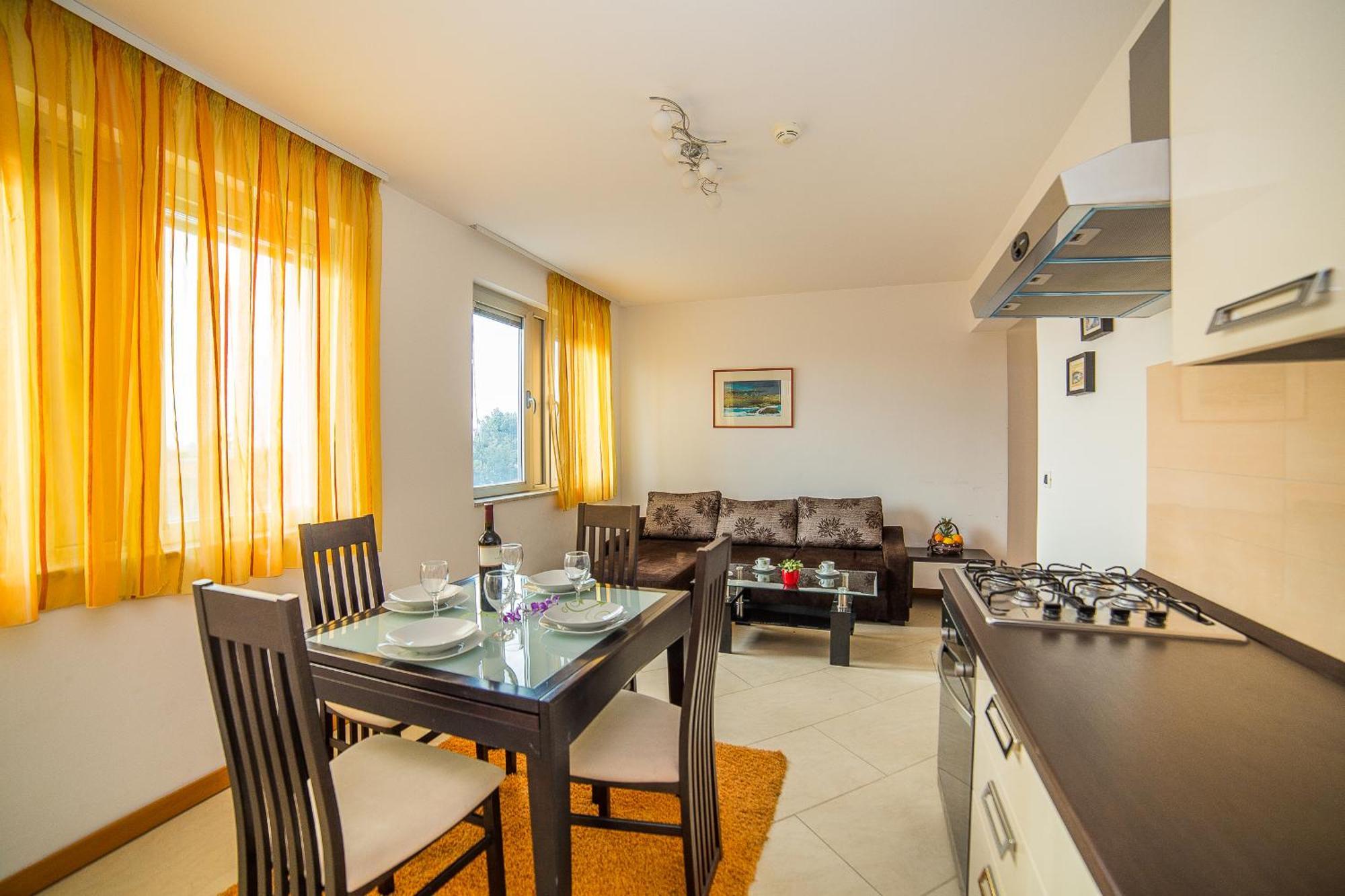 Apartments Milan Макарска Номер фото