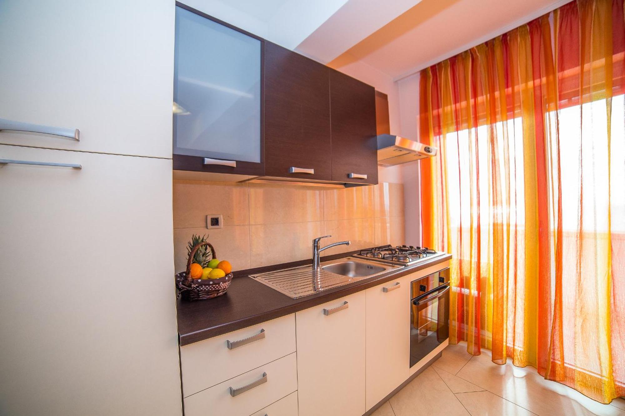 Apartments Milan Макарска Номер фото