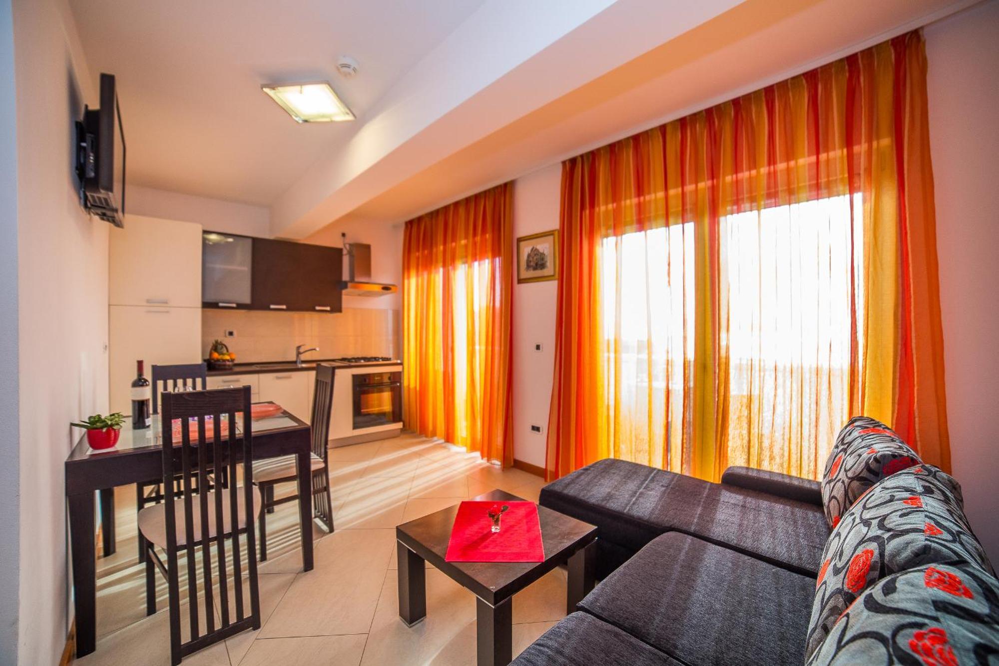 Apartments Milan Макарска Номер фото