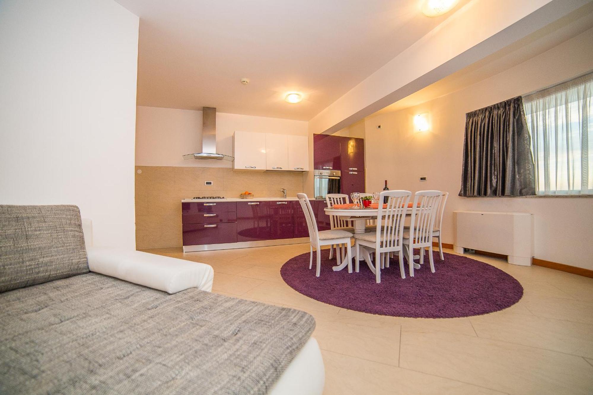Apartments Milan Макарска Номер фото