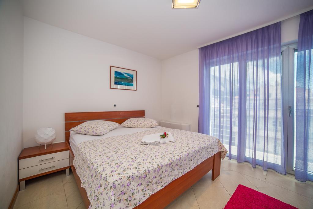 Apartments Milan Макарска Экстерьер фото